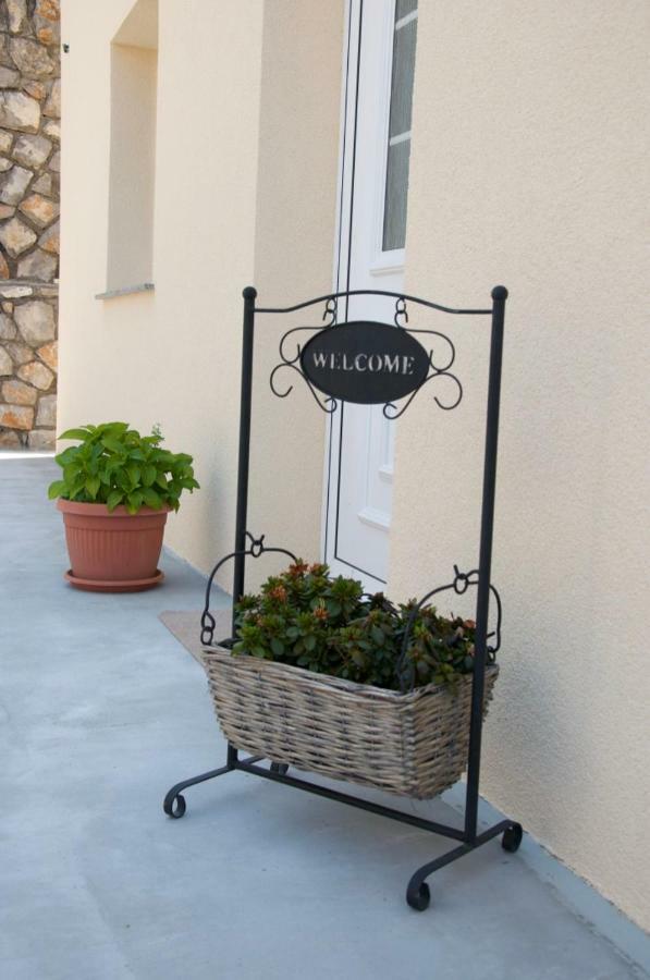 Apartment Viveniti Klenovica Εξωτερικό φωτογραφία