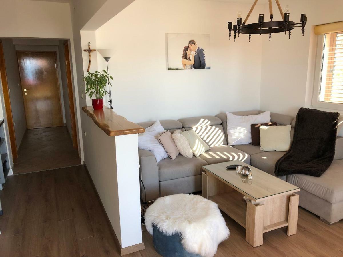 Apartment Viveniti Klenovica Εξωτερικό φωτογραφία